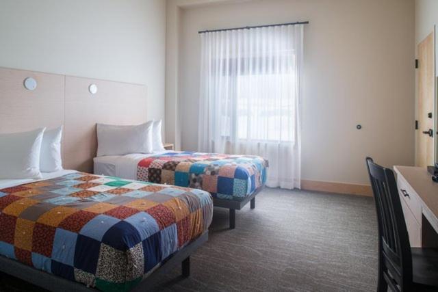 Metis Crossing Hotel Smoky Lake Buitenkant foto